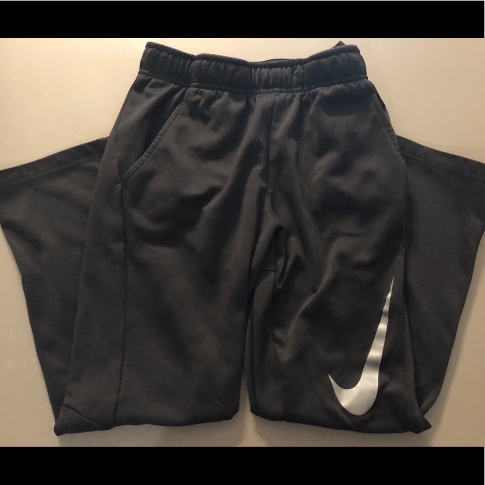 Nike Dri-fit athletic pants boys size Large